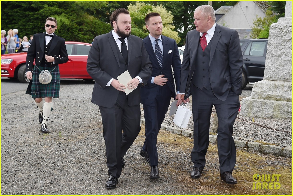 Richard Madden Wears a Kilt to 'Game of Thrones' Co-Stars' W...
