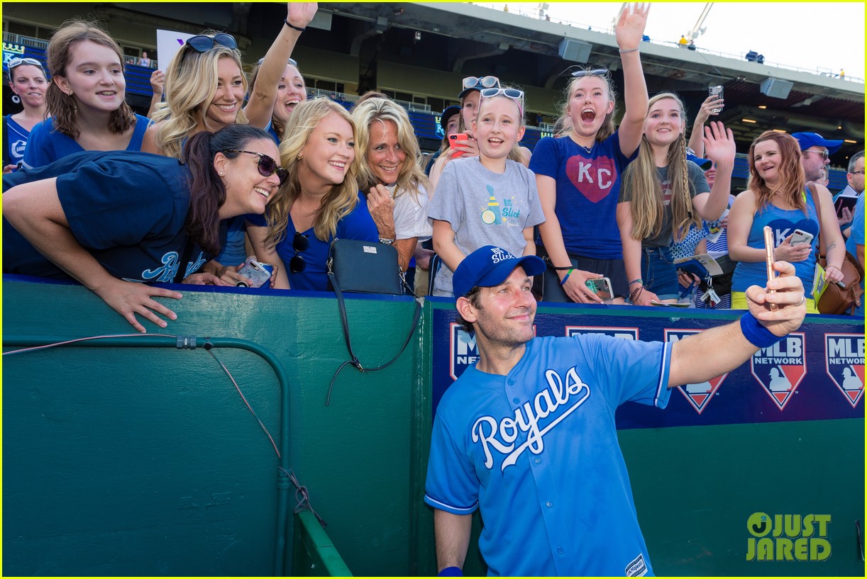 Paul Rudd Hosts Big Slick Celebrity Weekend to Benefit Children's Mercy