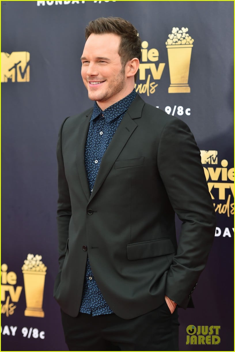 Chris Pratt Suits Up for MTV Movie & TV Awards 2018! Photo 4102967