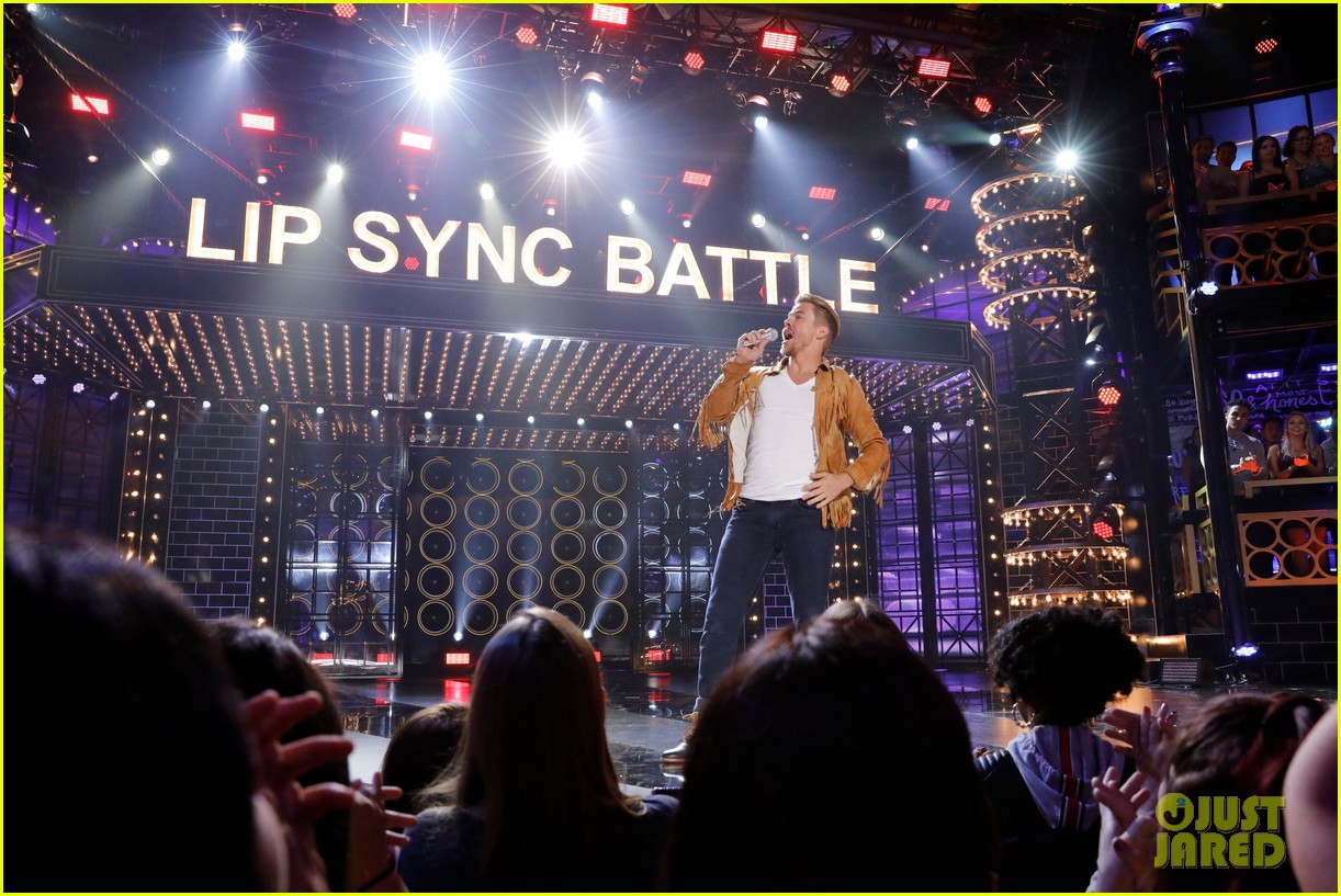 Nicole Scherzinger Performs 'Man! I Feel Like a Woman' for Shania Twain 'Lip Sync Battle