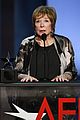 shirley maclaine celebrartes longtime friend george clooney at afi tribute 01