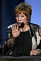 shirley maclaine celebrartes longtime friend george clooney at afi tribute 03