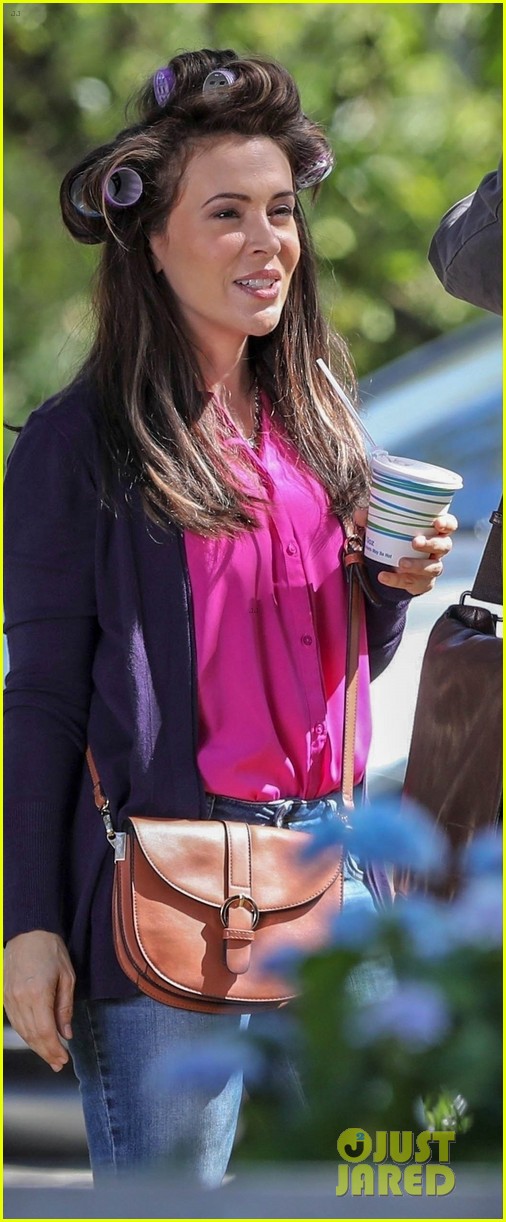 Alyssa Milano Rocks Hair Rollers While Filming 'Tempting Fate' in