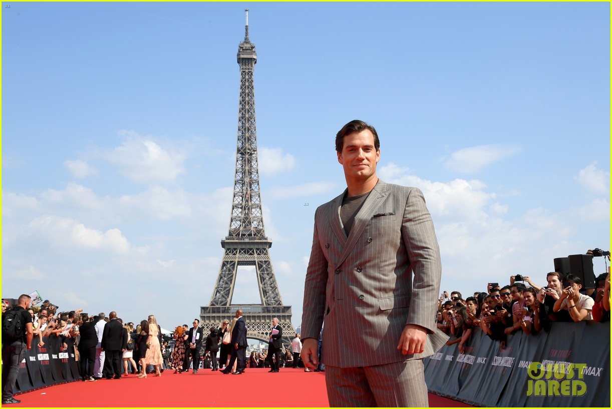 Tom Cruise & Henry Cavill Suit Up for 'Mission: Impossible - Fallout ...