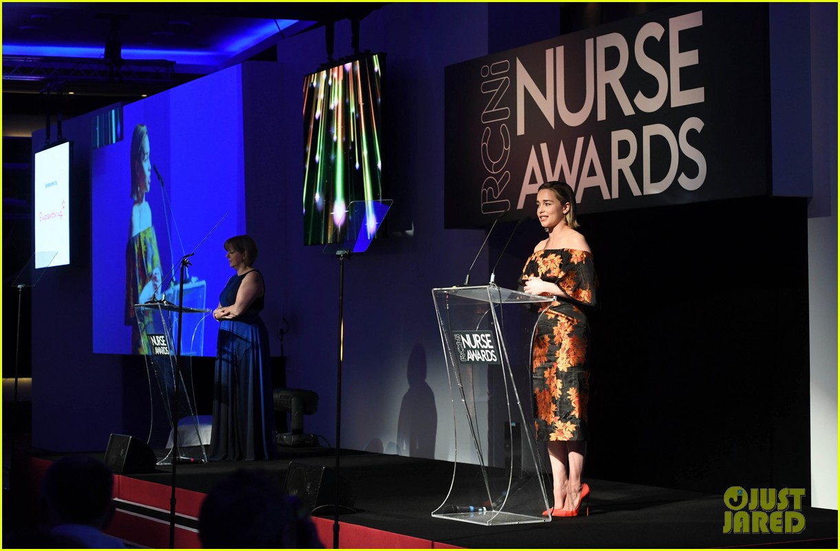 Photo: emilia clarke nurse of the year awards 08 | Photo 4111199 | Just