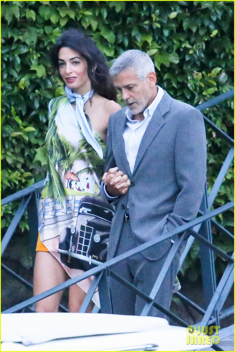 & Amal Clooney Step Out for Dinner in Lake Como Photo 4122147(00)