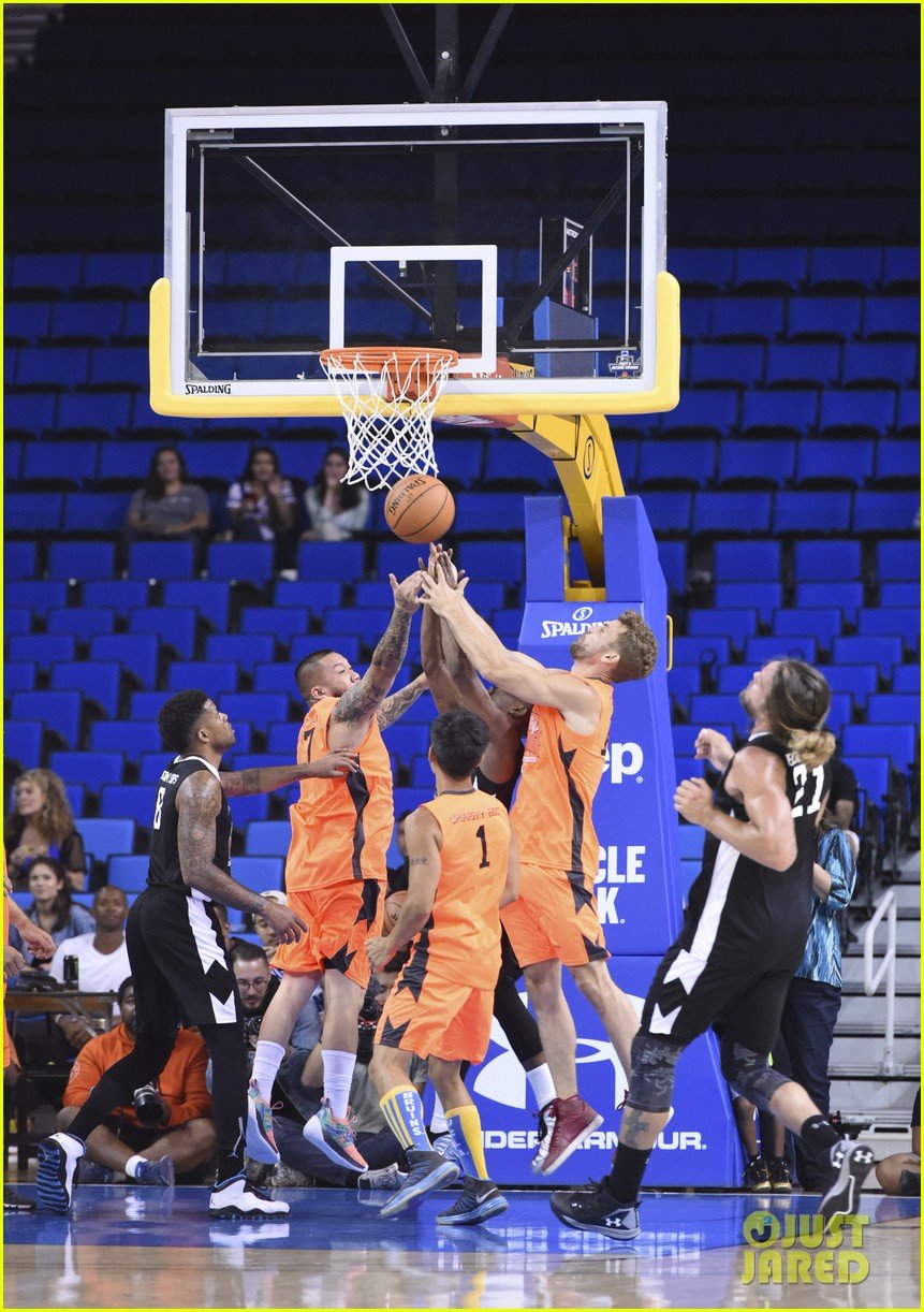 Blake Griffin, Iggy Azalea & Tyga Step Out for 50K Charity Challenge