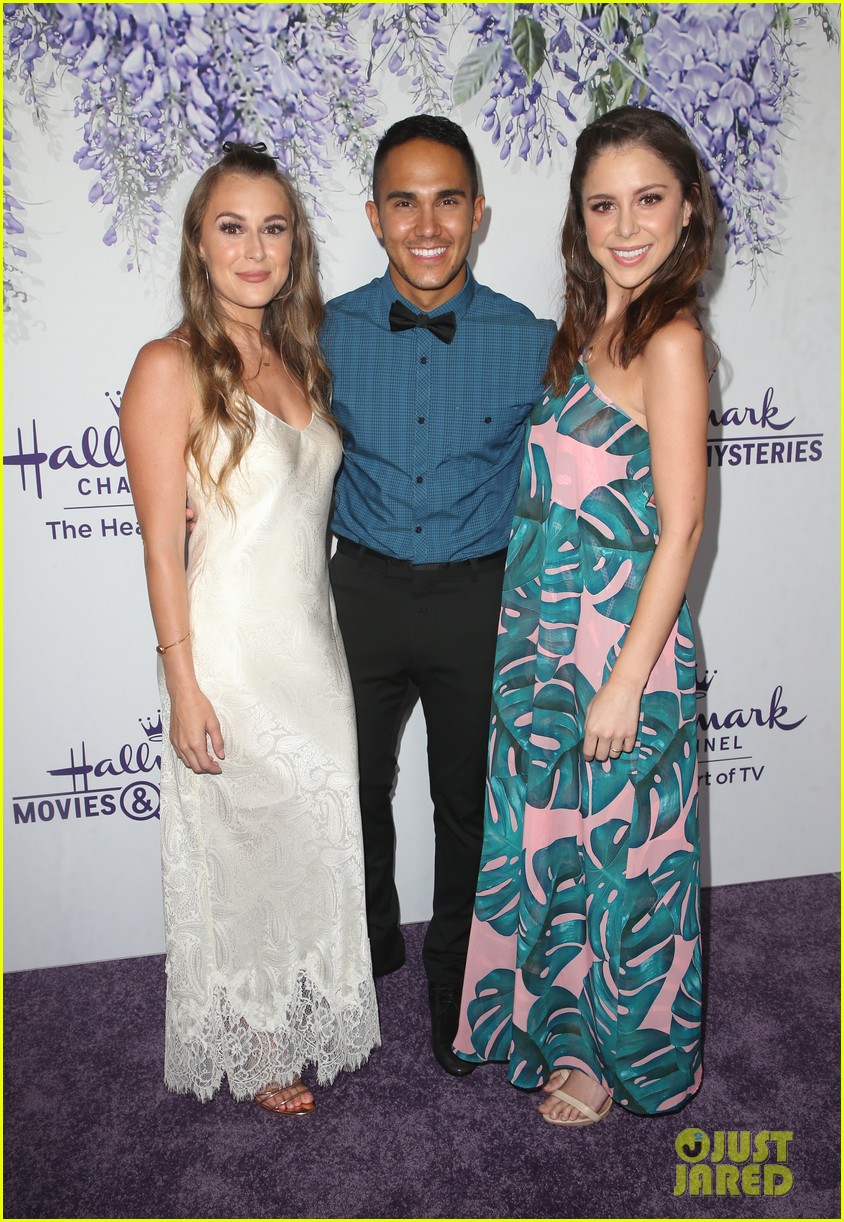 Bailee Madison, Becca Tobin & Rachael Leigh Cook Step Out for Hallmark