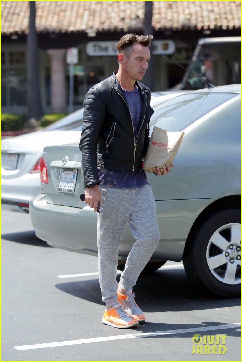 Jonathan Rhys Meyers Emerges for First Time After Airplane Incident