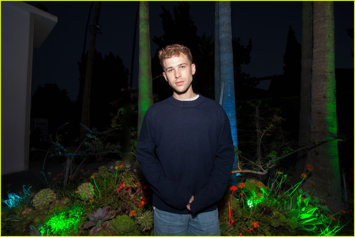Ava & Deacon Phillippe Step Out for Cinespia's 'Lost Boys' Screening
