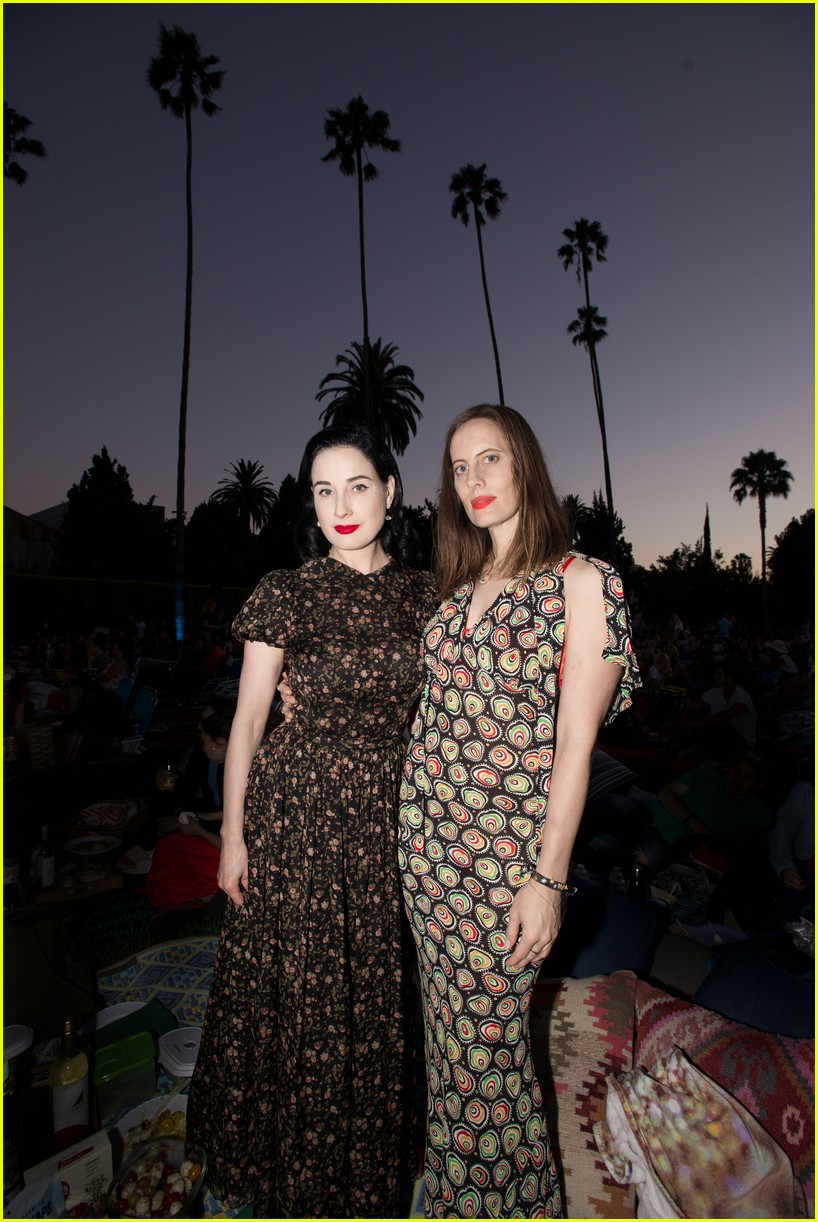 Ava & Deacon Phillippe Step Out for Cinespia's 'Lost Boys' Screening