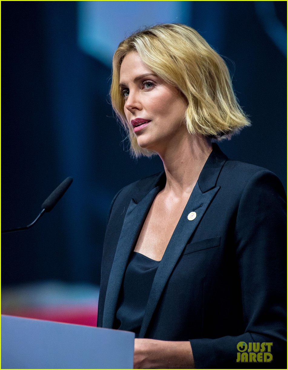 Charlize Theron Gives Speech at International AIDS Conference in