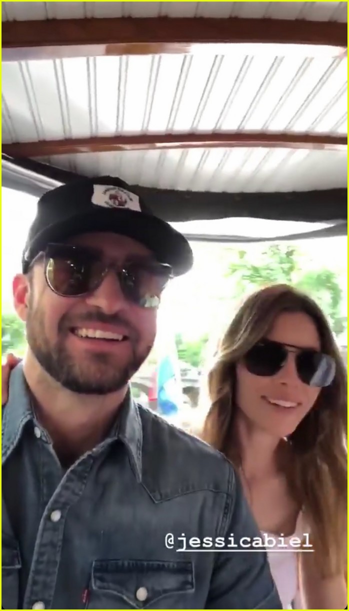 Justin Timberlake & Jessica Biel Tour Amsterdam on a Boat! Photo