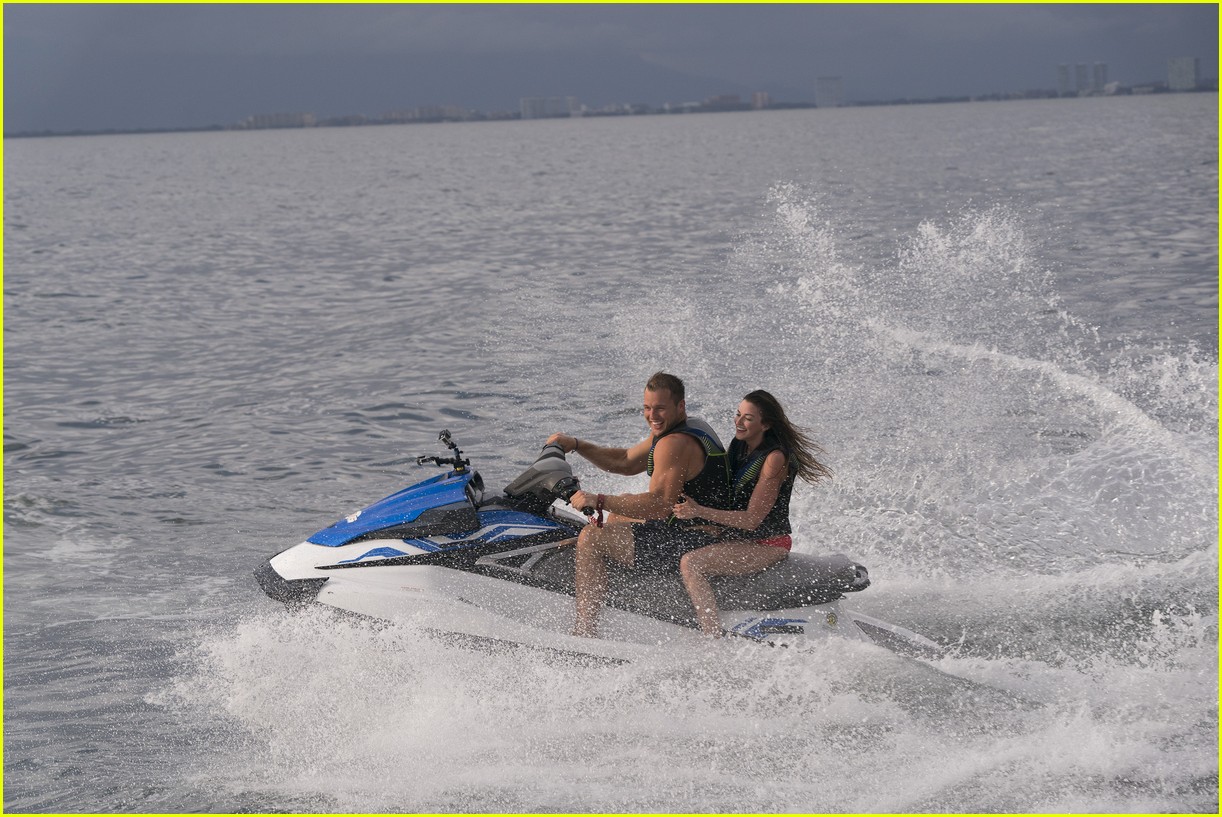 Bekah Martinez Slams Tia Booth Again Over Colton Underwood Photo