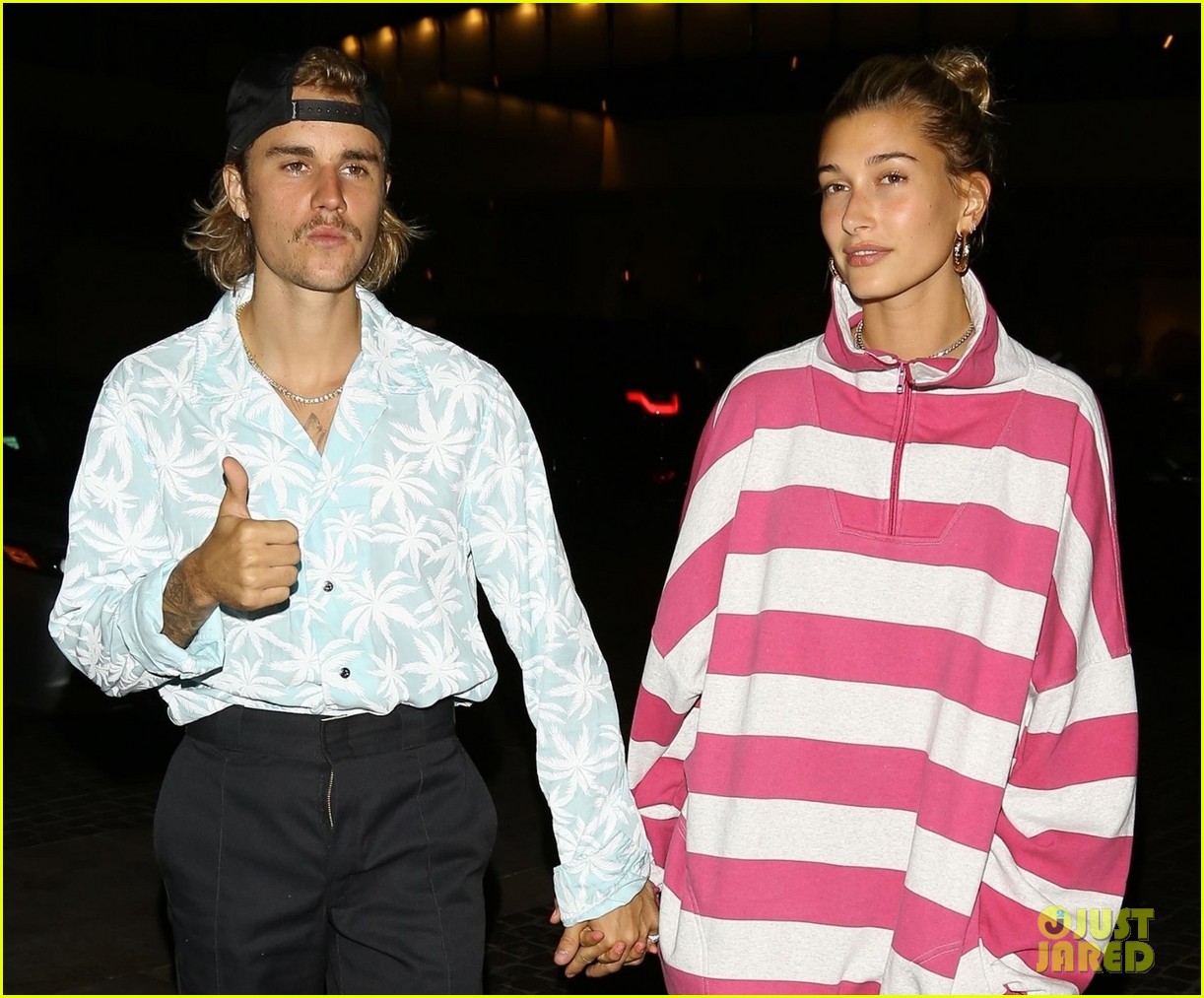 Justin Bieber & Hailey Baldwin Hold Hands After Night Out: Photo