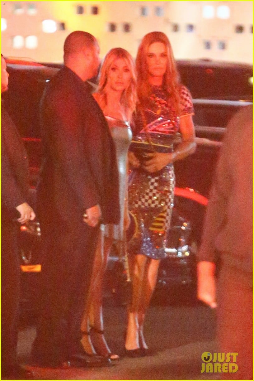 Caitlyn Jenner Steps Out For Daughter Kylie’s Birthday Party!: Photo