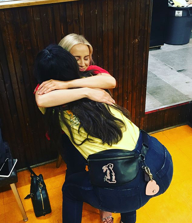 Selena Gomez Gets Matching Tattoos with Her Four Best Friends! Photo(02)