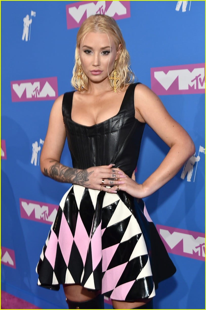 Iggy Azalea Strikes a Pose on the Red Carpet at MTV VMAs 2018!: Photo 4131932 | 2018 MTV VMAs, Azalea, MTV VMAs Pictures | Jared