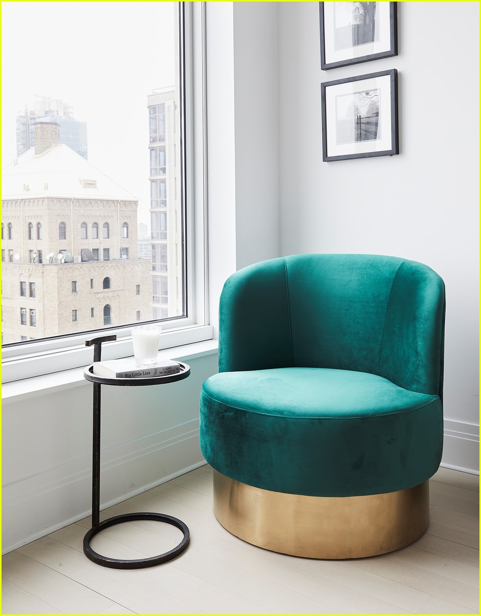 Ashley Benson Gives a Tour Inside Her Chic NYC Apartment! Photo