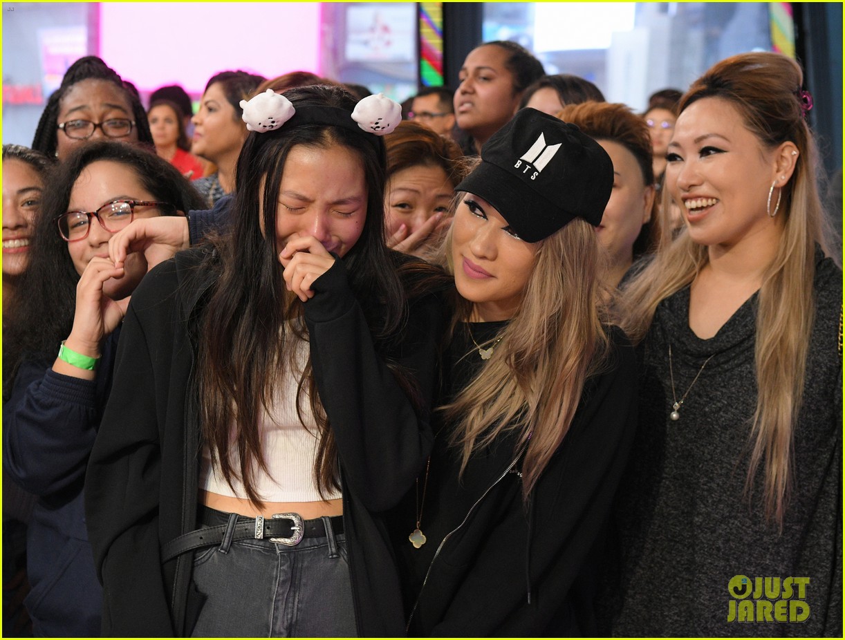 BTS Make 'Good Morning America' Debut - Watch Their Performance!: Photo ...