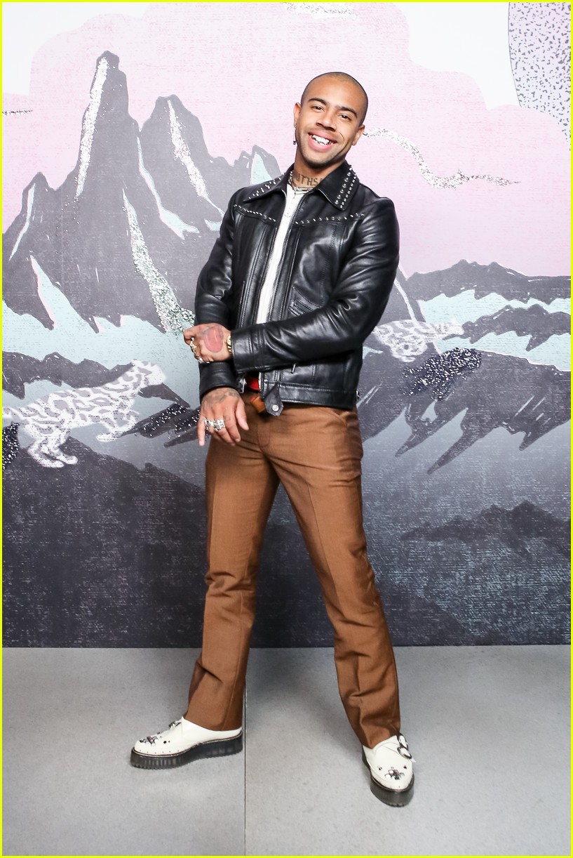 Photo coach nyfw 2018 04 Photo 4144647 Just Jared