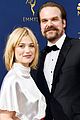 david harbour girlfriend alison sudol couple up for emmys 02