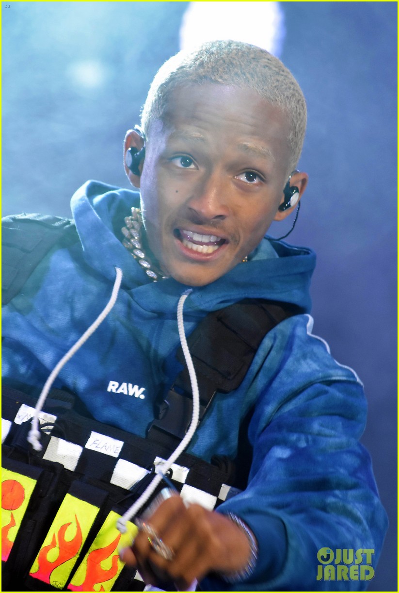 Jaden Smith Shows Off Abs at Bread & Butter Trade Show Photo 4138081