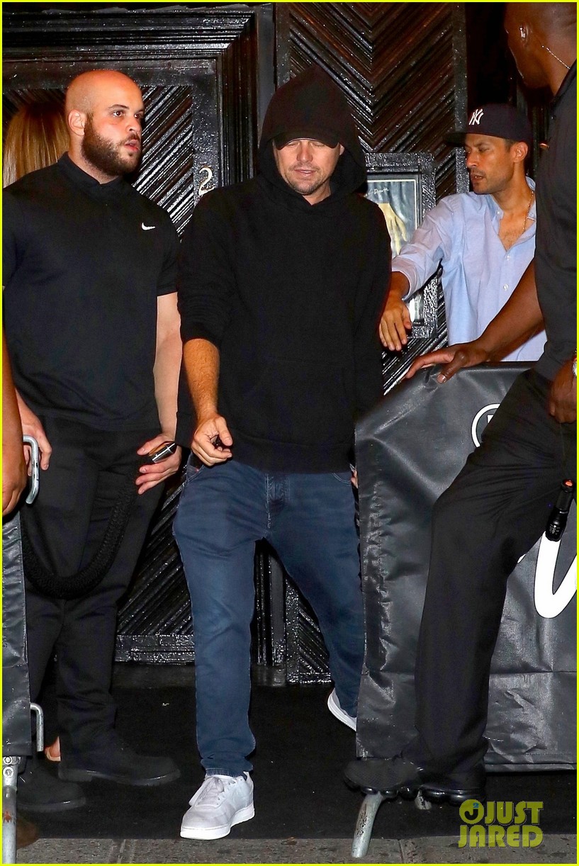 Leonardo DiCaprio Heads Out After Partying in New York City Photo
