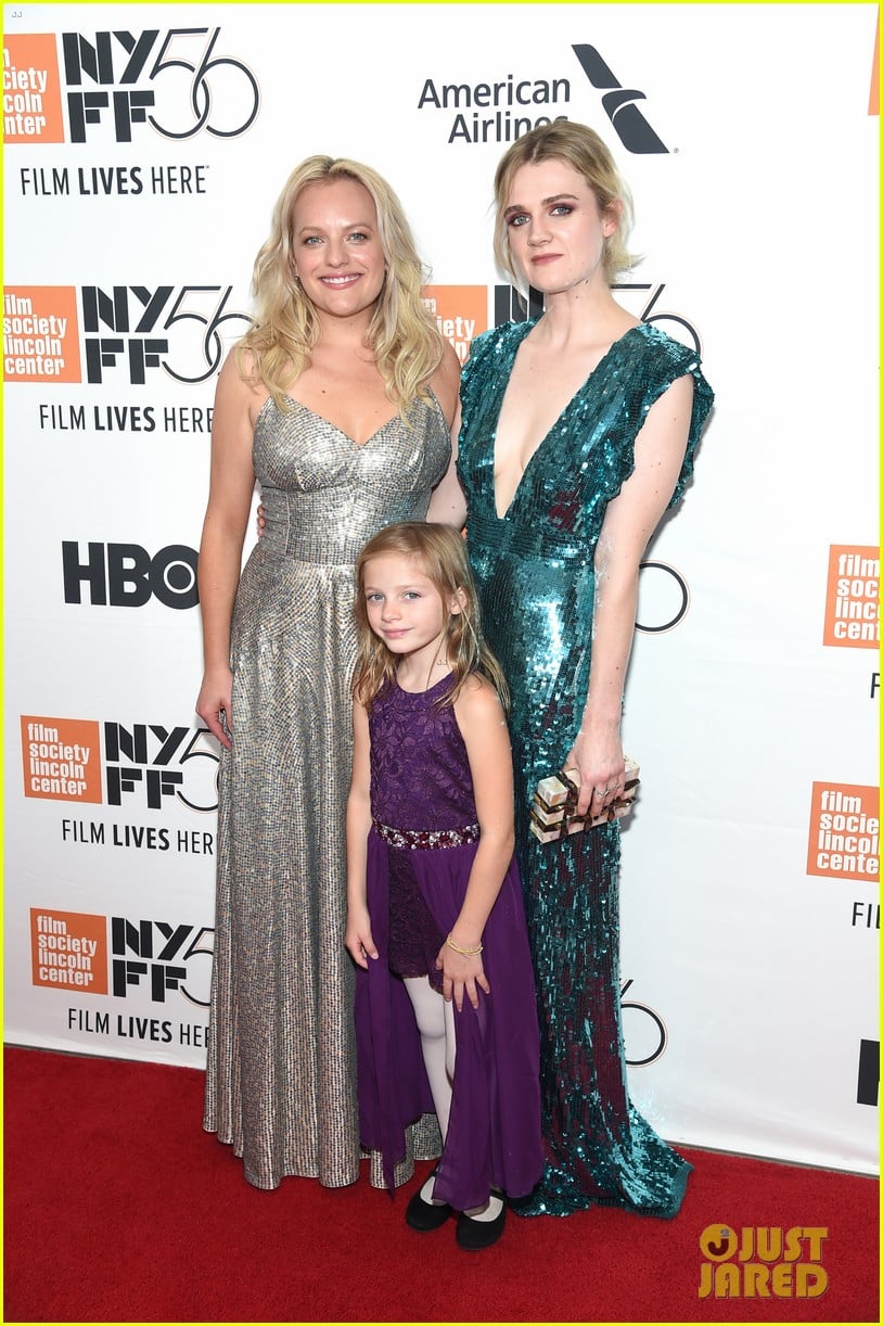 Elisabeth Moss Shines at 'Her Smell' Premiere at New York Film Festvial Photo 4156162