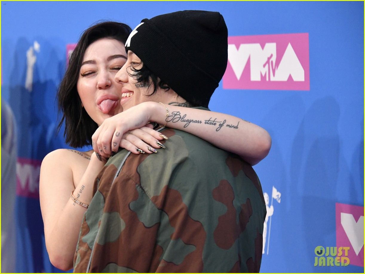 Noah Cyrus & Lil Xan Seemingly Split After He Accuses Her of Cheating