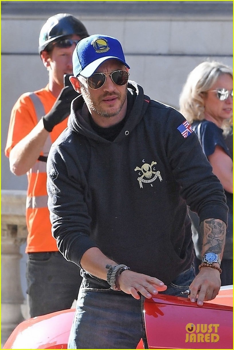 Tom Hardy Reps Venom While Filming 'Stars in Cars' in London!: Photo