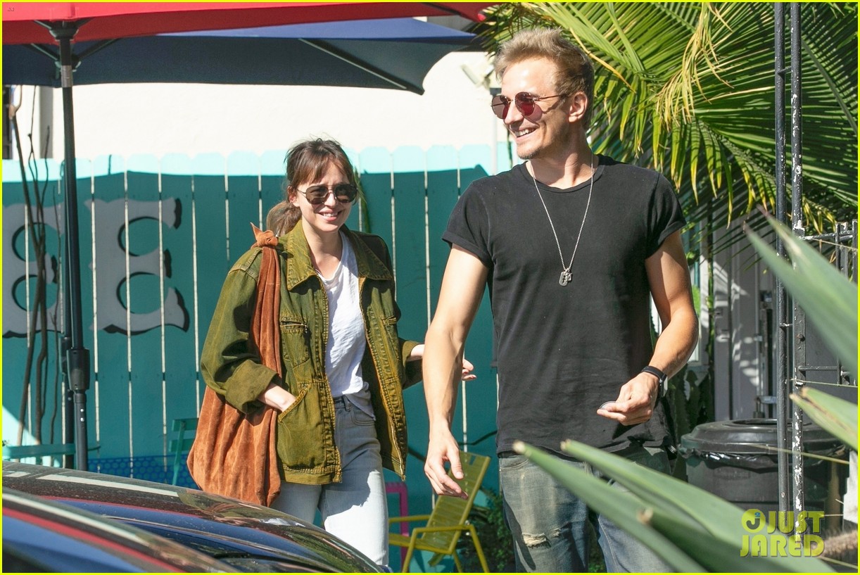 Dakota Johnson Looks So Happy Hanging Out with Her Brother Jesse: Photo