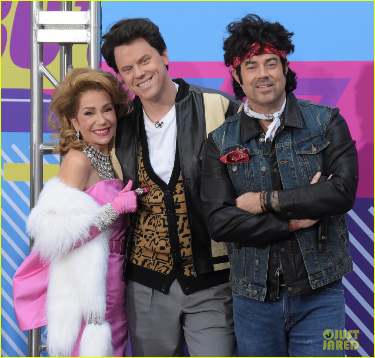today show hosts show off their 80s inspired halloween costumes 064173862