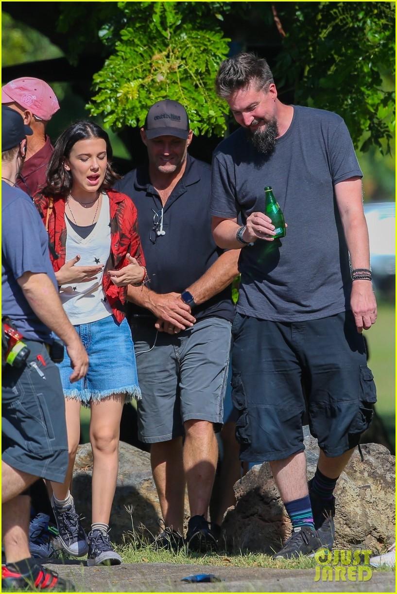 Photo: millie bobby brown godzilla vs kong set 12 | Photo 4189814