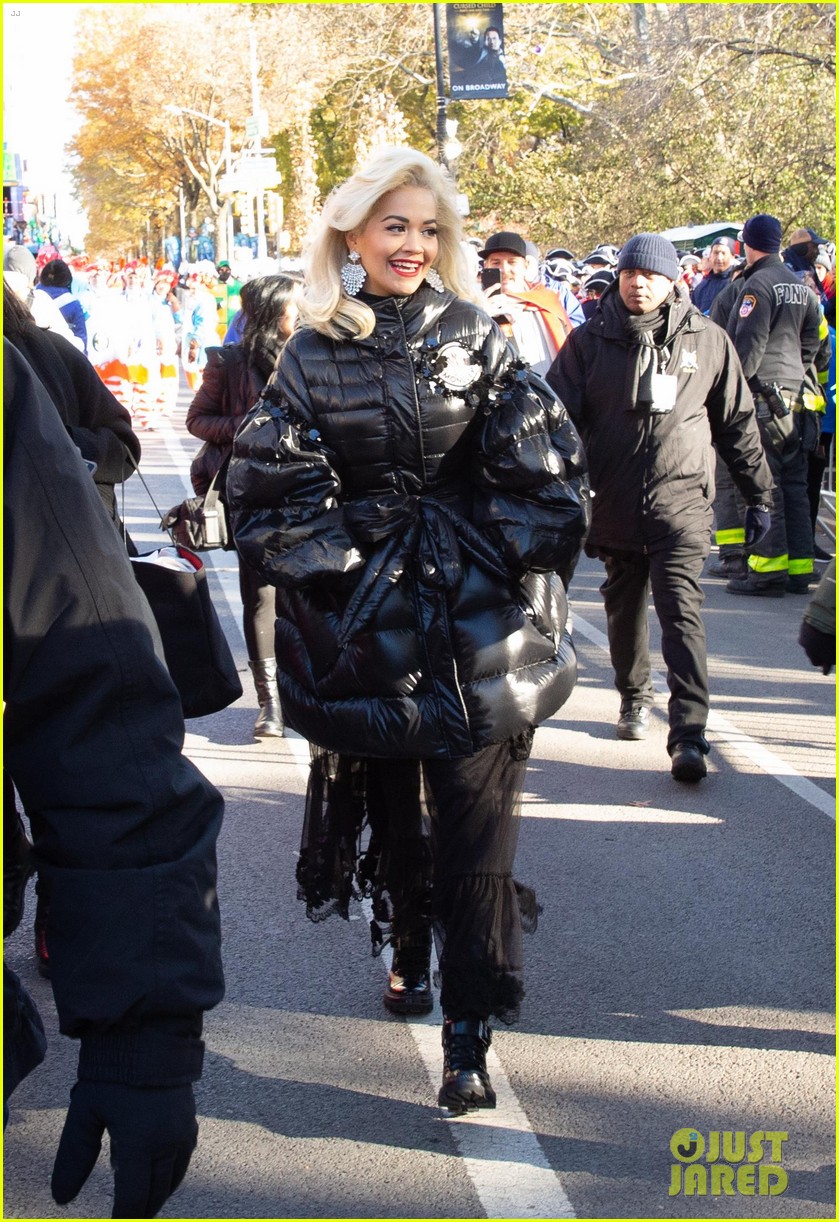 John Legend & Rita Ora Explain Why Singers Lip Sync at Thanksgiving Day
