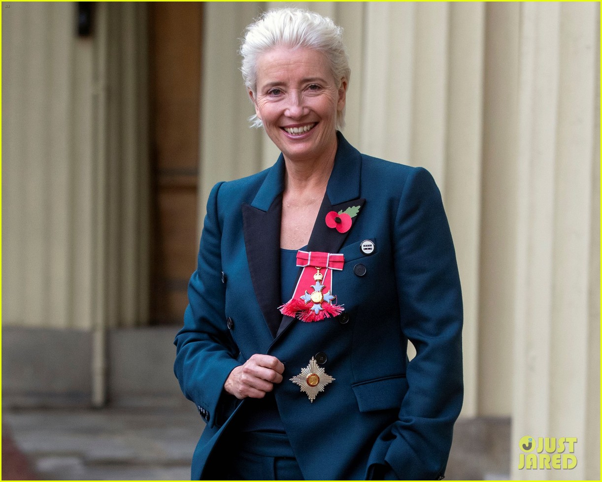Emma Thompson Asked Prince William for a Kiss at Her Investiture