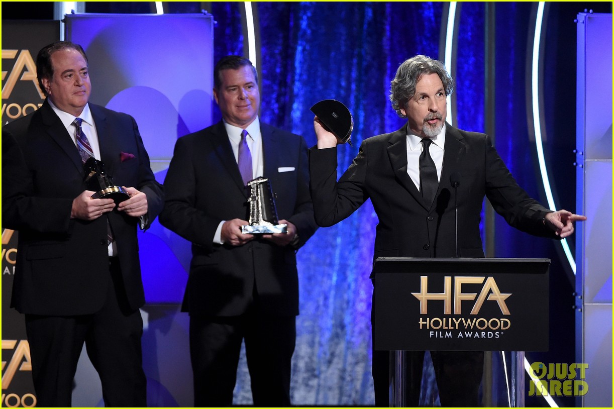 'Green Book' CoStars Viggo Mortensen & Mahershala Ali Attend Hollywood