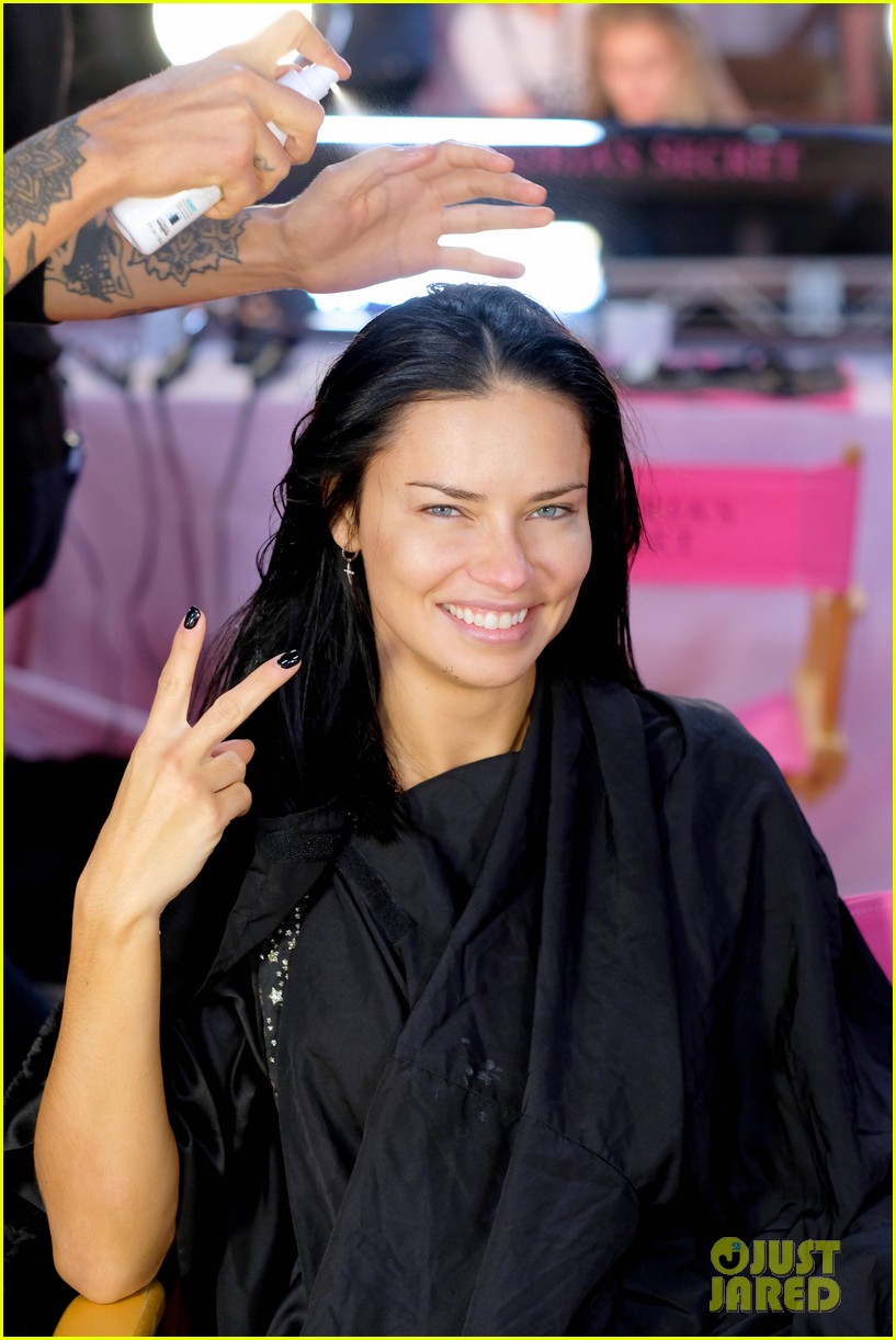 Victoria's Secret Models Get Hair & Makeup Done Backstage at Fashion