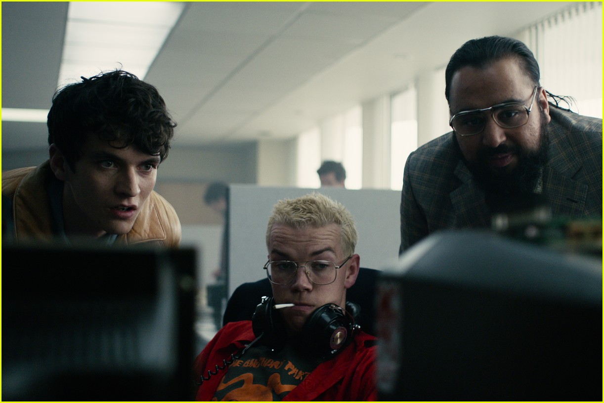 What is a Bandersnatch? Origin of 'Black Mirror' Title Explained Photo 4203097 Photos Just
