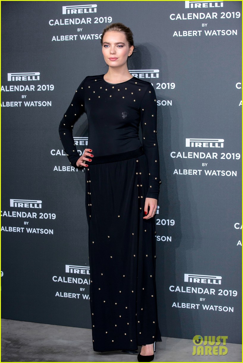 Photo: gigi hadid halle berry julia garner celebrate pirelli calendar