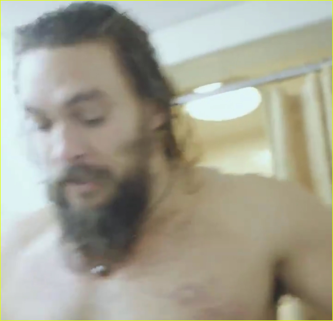 jason momoa goes shirtless while promoting snl from the shower 114193340