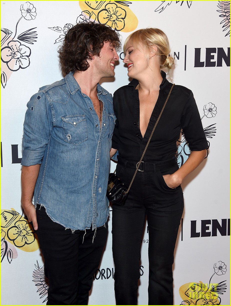 Malin Akerman Marries Jack Donnelly in Mexico! Photo 4191117 Malin