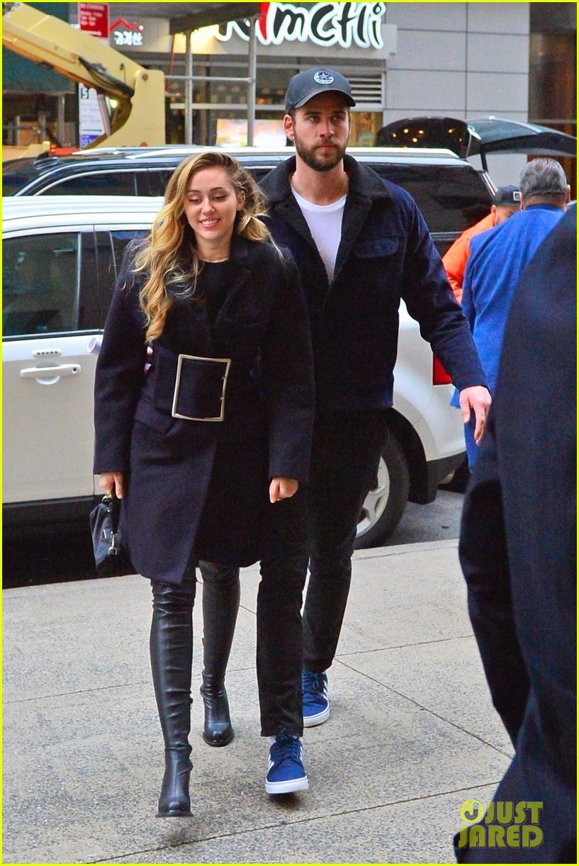 Miley Cyrus is Joined by Liam Hemsworth in NYC Ahead of 'SNL(02)