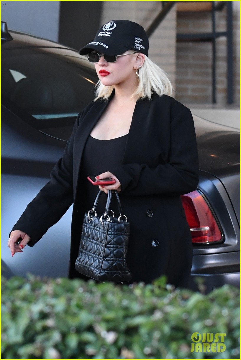 Christina Aguilera Gets Some Holiday Shopping Done in Beverly Hills