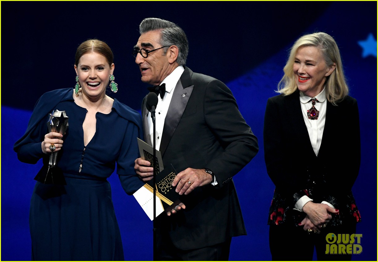 Amy Adams & Patricia Arquette Share a Tie Win at Critics' Choice Awards