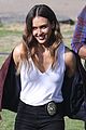 jessica alba and gabrielle union get back to las finest filming 04