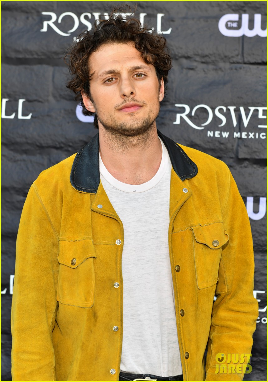 Is nathan parsons girlfriend