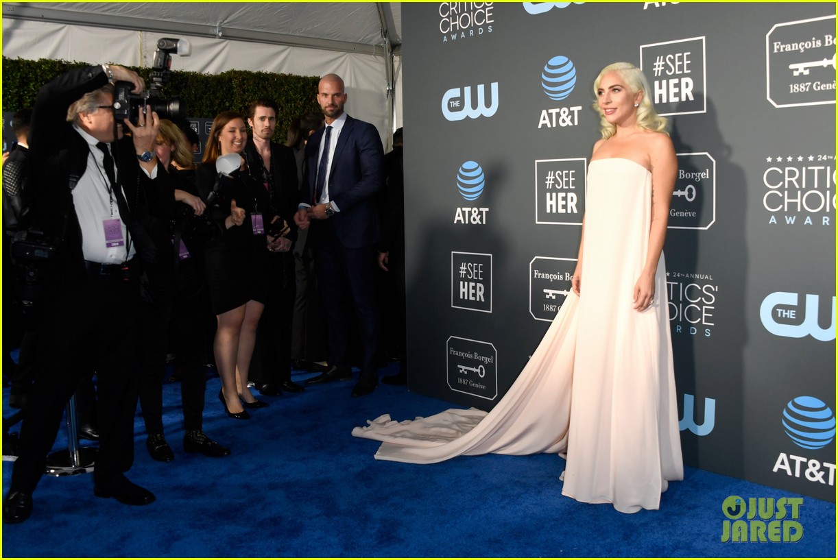Photo: lady gaga critics choice 2019 awards 01 | Photo 4210936 | Just Jared