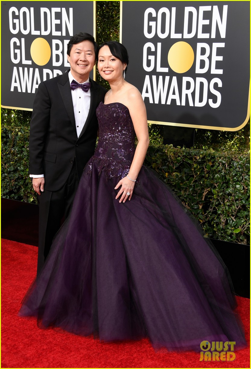 gemma chan dress golden globes