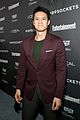 darren criss henry golding looks so suave at ew pre sag party 04